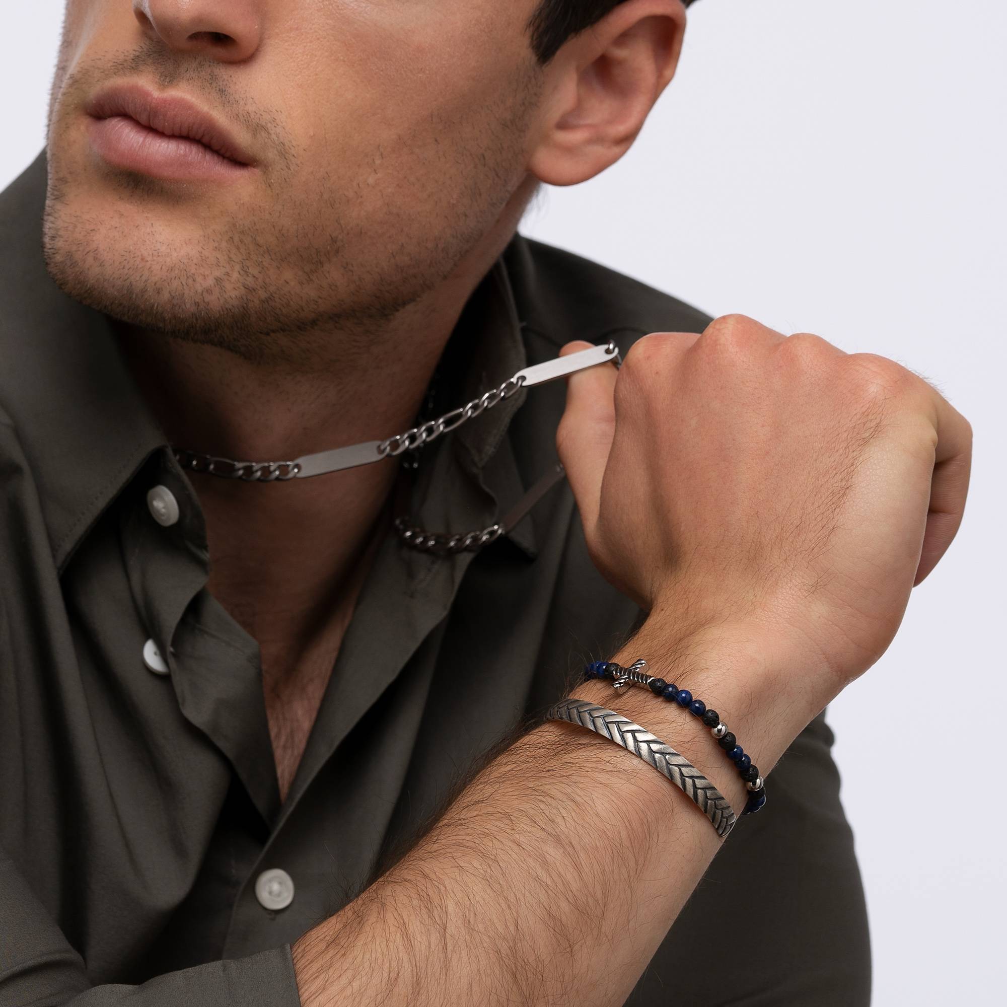 Pulsera de Cruz Semipreciosa Texturizada para Hombre-1 foto de producto