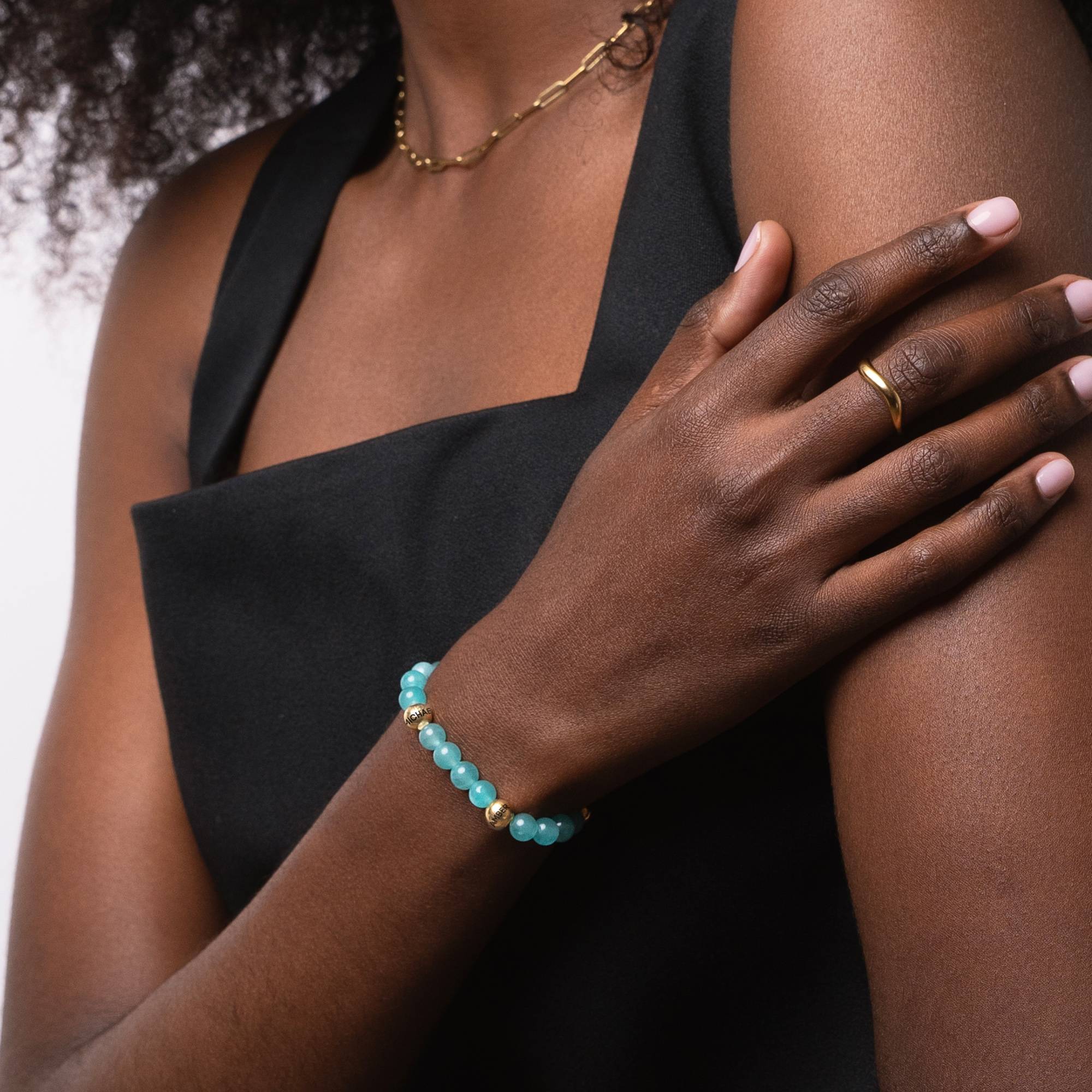 Pulsera Balance con Cuentas Semipreciosas de Amazonita en Baño de Oro-4 Pulsera Balance con Cuentas Semipreciosas de Amazonita en Baño de Oro-4 foto de producto