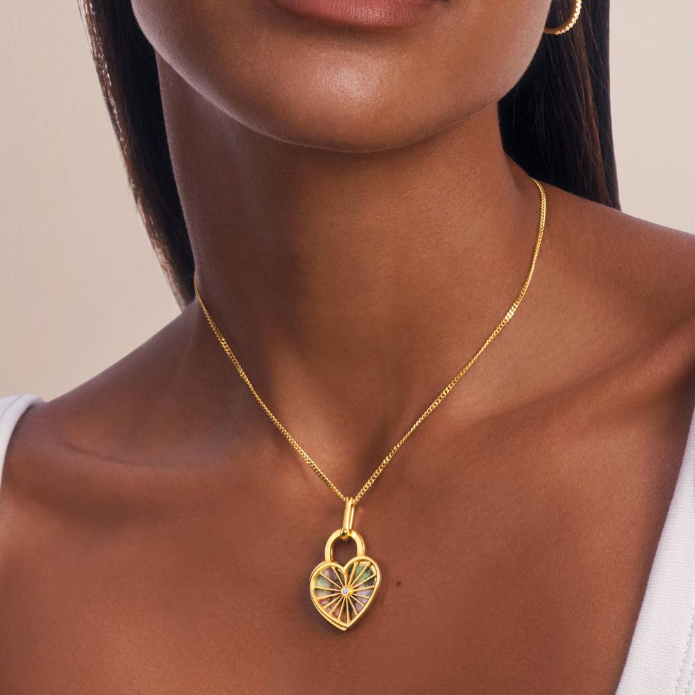 Collar de Colgante de Foto Amorette con Diamantes en Baño de Oro-4 foto de producto