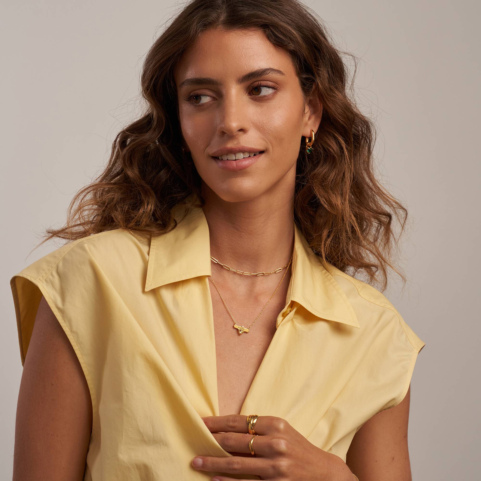 Collar Aurora Personalizada con Piedra de Nacimiento en Vermeil de Oro-5 Collar Aurora Personalizada con Piedra de Nacimiento en Vermeil de Oro-5 foto de producto