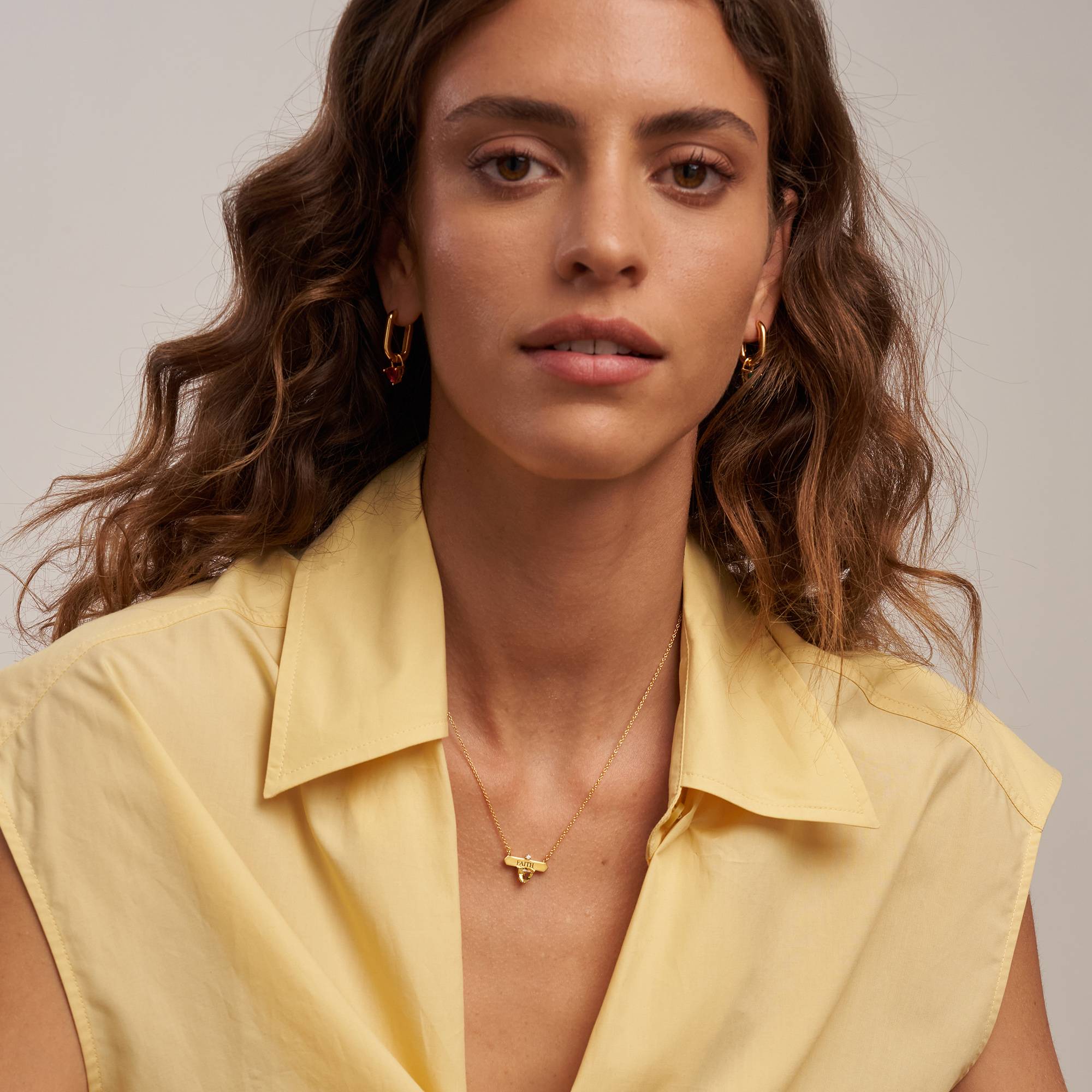 Collar Aurora Personalizada con Piedra de Nacimiento en Vermeil de Oro-7 Collar Aurora Personalizada con Piedra de Nacimiento en Vermeil de Oro-7 foto de producto
