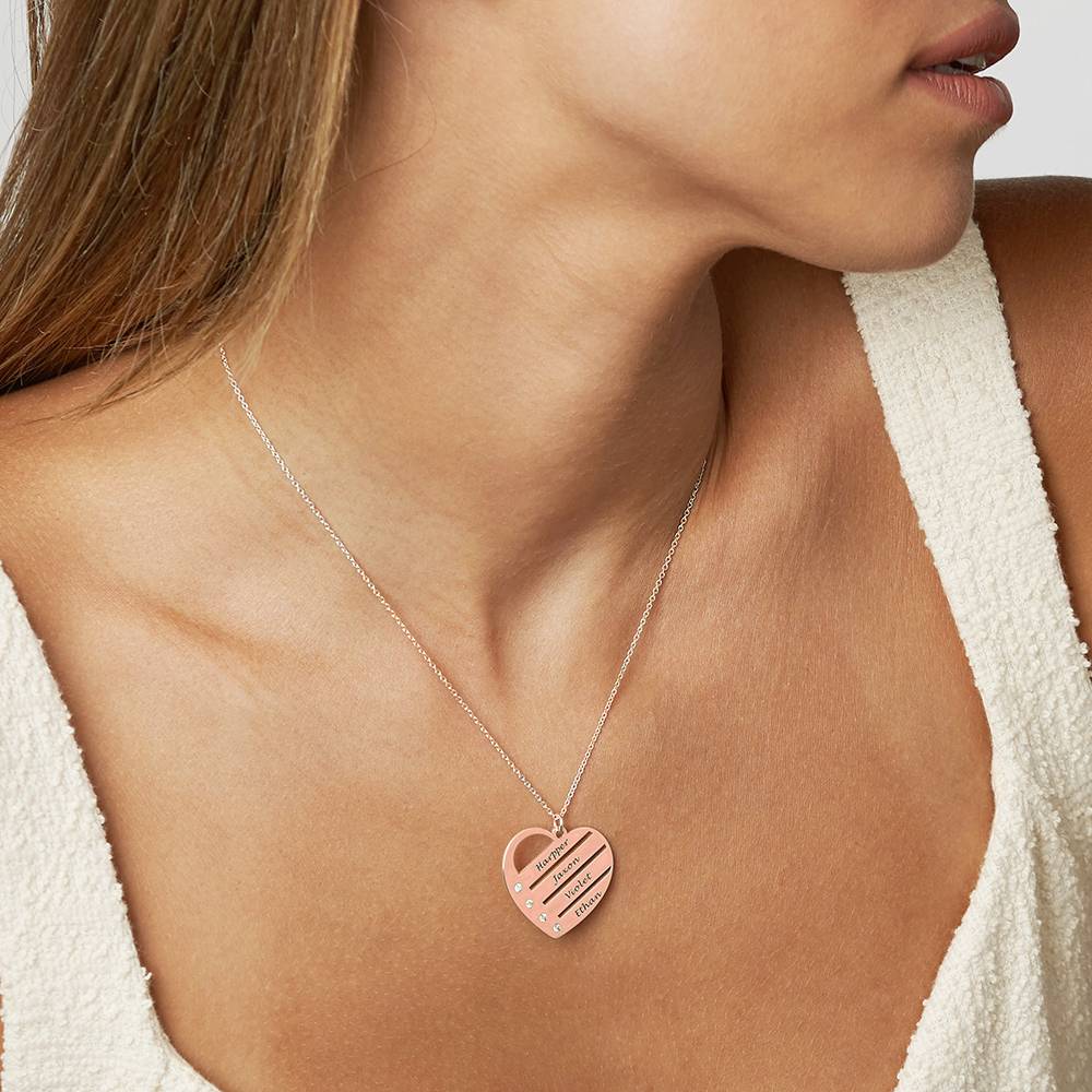 Collar de Corazón Terry con Nombres Grabados y Diamantes en Chapado de Oro Rosa-5 Collar de Corazón Terry con Nombres Grabados y Diamantes en Chapado de Oro Rosa-5 foto de producto