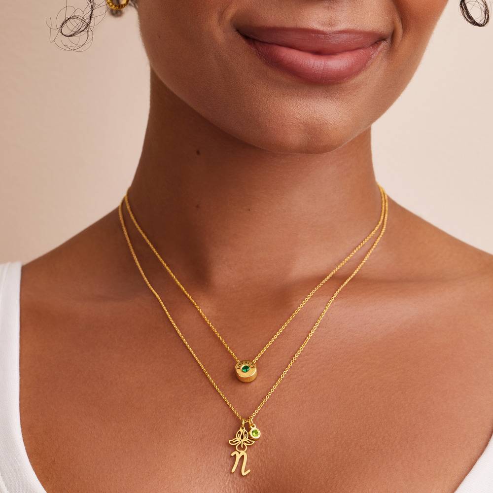Collar con Inicial de Flor de Nacimiento y Piedra en Chapa de Oro-1 Collar con Inicial de Flor de Nacimiento y Piedra en Chapa de Oro-1 foto de producto