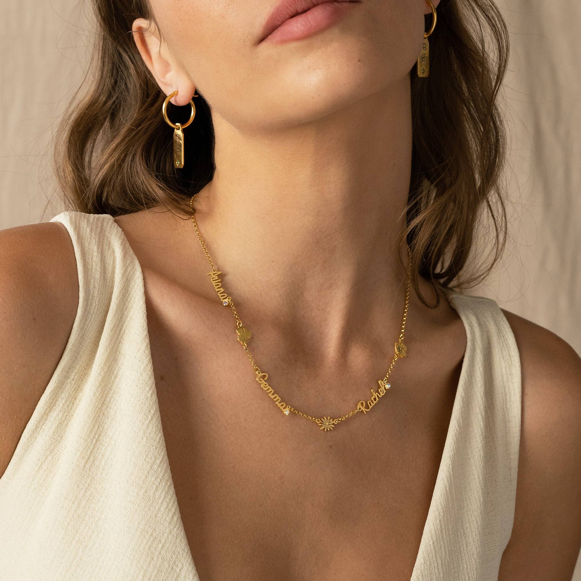 Collar con Nombres Múltiples de Flor de Nacimiento y Diamantes con Diamante en Chapa de Oro-4 foto de producto