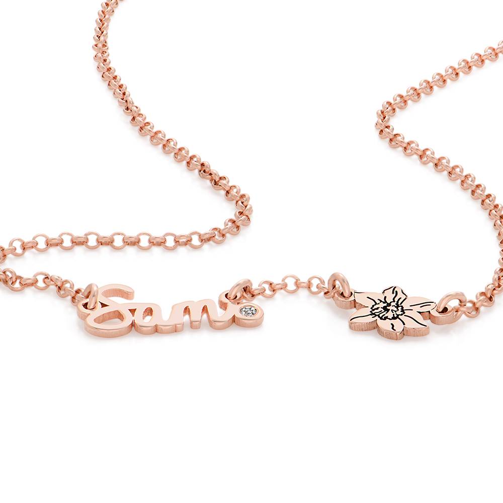Collar con Nombres Múltiples de Flor de Nacimiento y Diamantes en Chapa de Oro Rosa-1 Collar con Nombres Múltiples de Flor de Nacimiento y Diamantes en Chapa de Oro Rosa-1 foto de producto