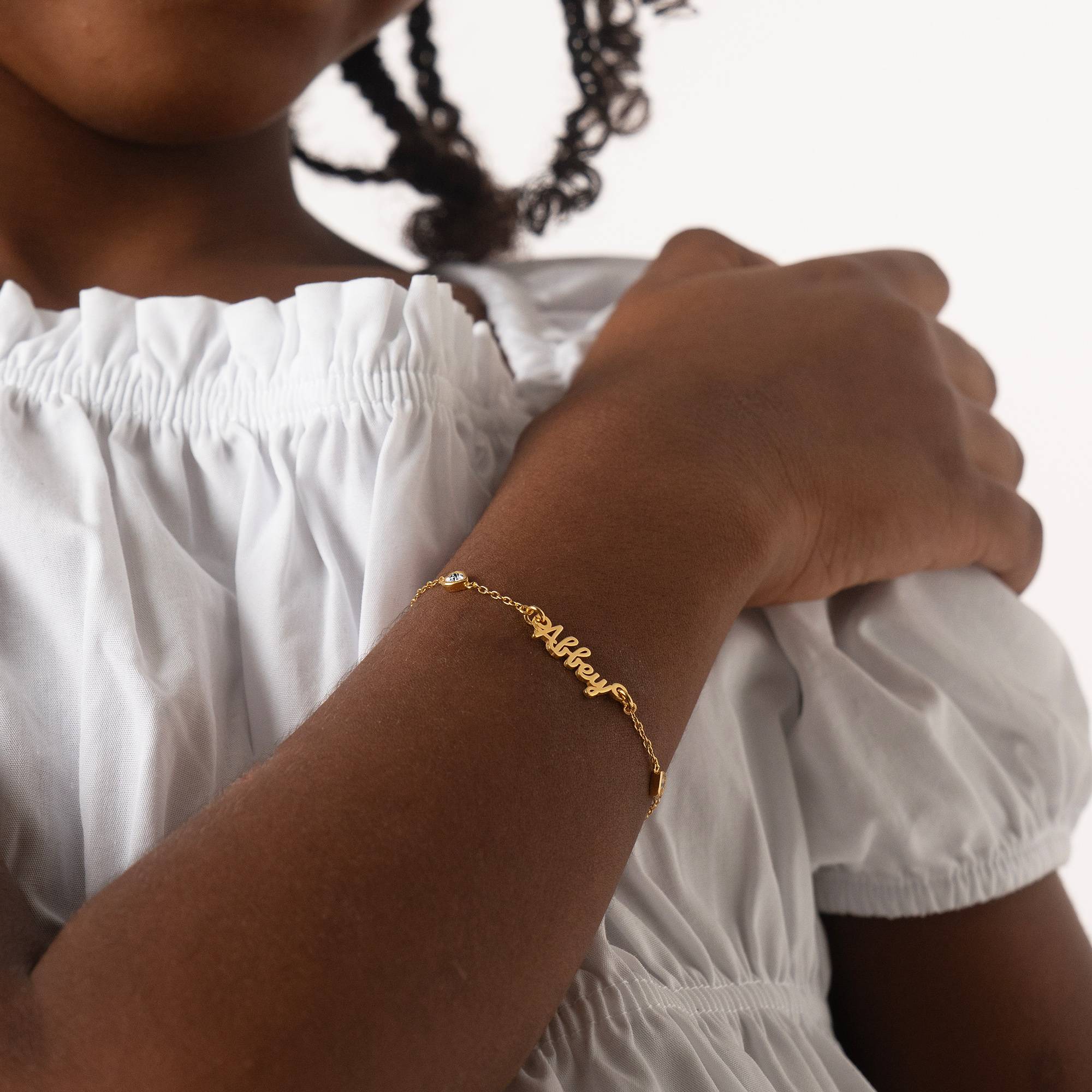 Pulsera con Nombre Cadena de Corazón Charli para Niñas en Chapa de Oro-5 foto de producto