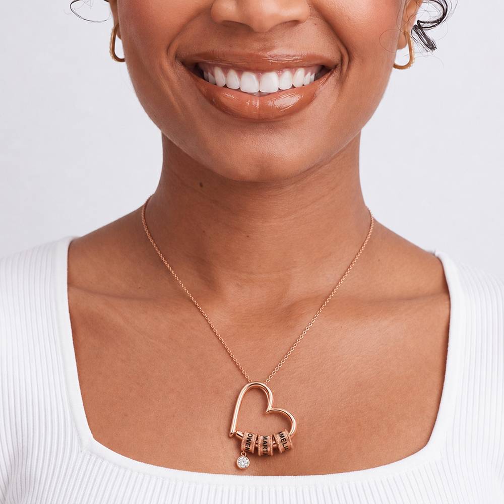 Collar Corazón Encantador con Cuentas Grabadas y Diamante de 1CT en Chapado de Oro Rosa-4 Collar Corazón Encantador con Cuentas Grabadas y Diamante de 1CT en Chapado de Oro Rosa-4 foto de producto