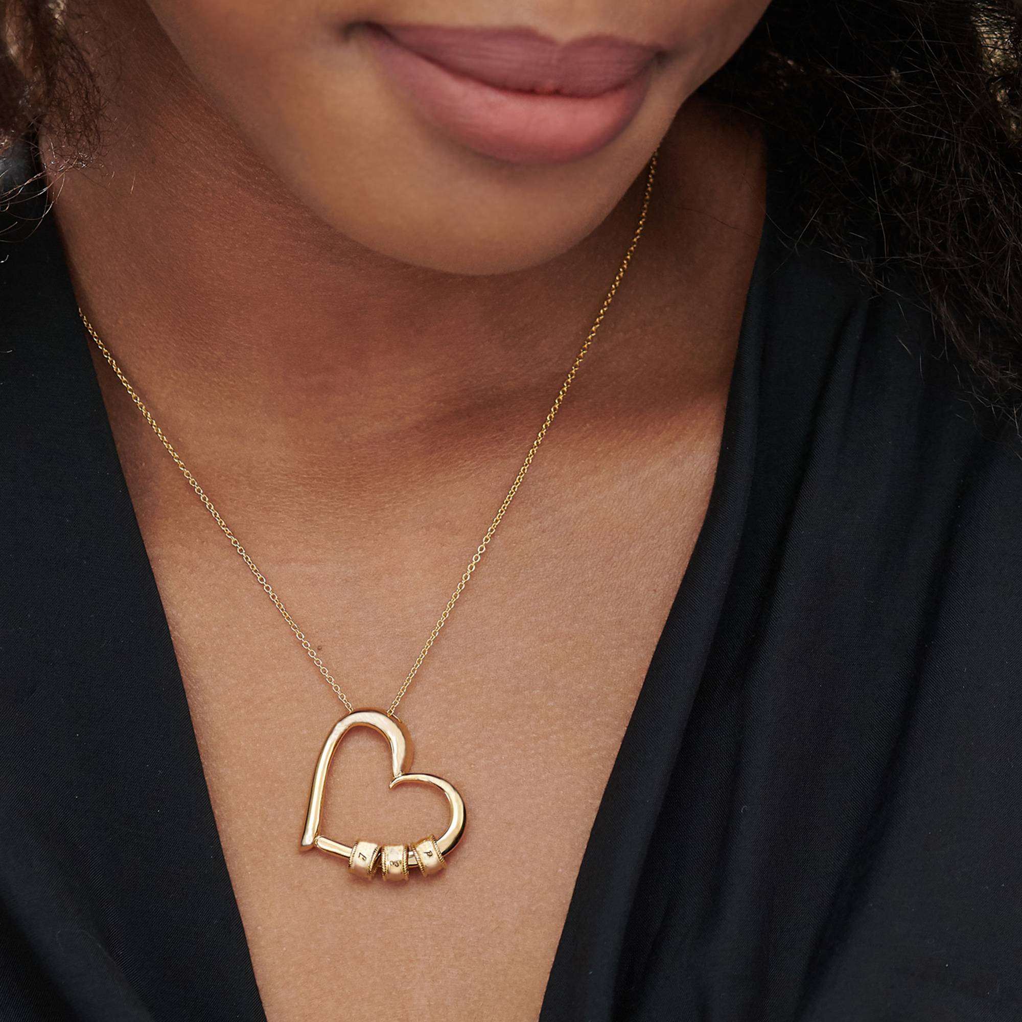 Collar Corazón Encantador con Cuentas Grabadas con Iniciales en Vermeil de Oro-5 Collar Corazón Encantador con Cuentas Grabadas con Iniciales en Vermeil de Oro-5 foto de producto