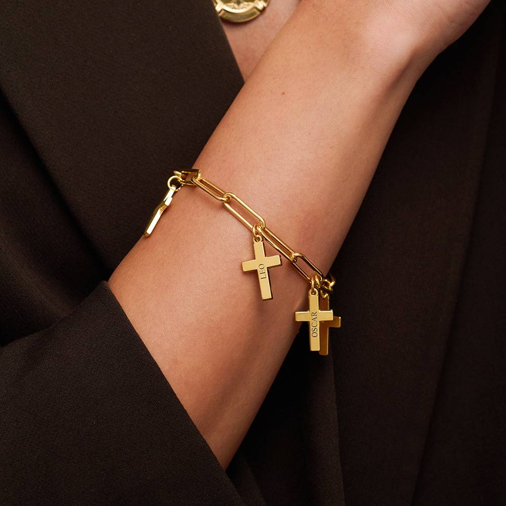 Pulsera de Cadena con Cruz y Dijes Personalizados en Chapa de Oro-3 foto de producto