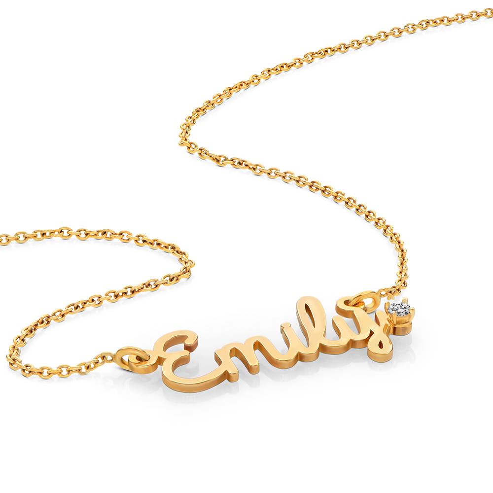 Collar con Nombre Cursivo con Diamante en Vermeil de Oro-5 Collar con Nombre Cursivo con Diamante en Vermeil de Oro-5 foto de producto