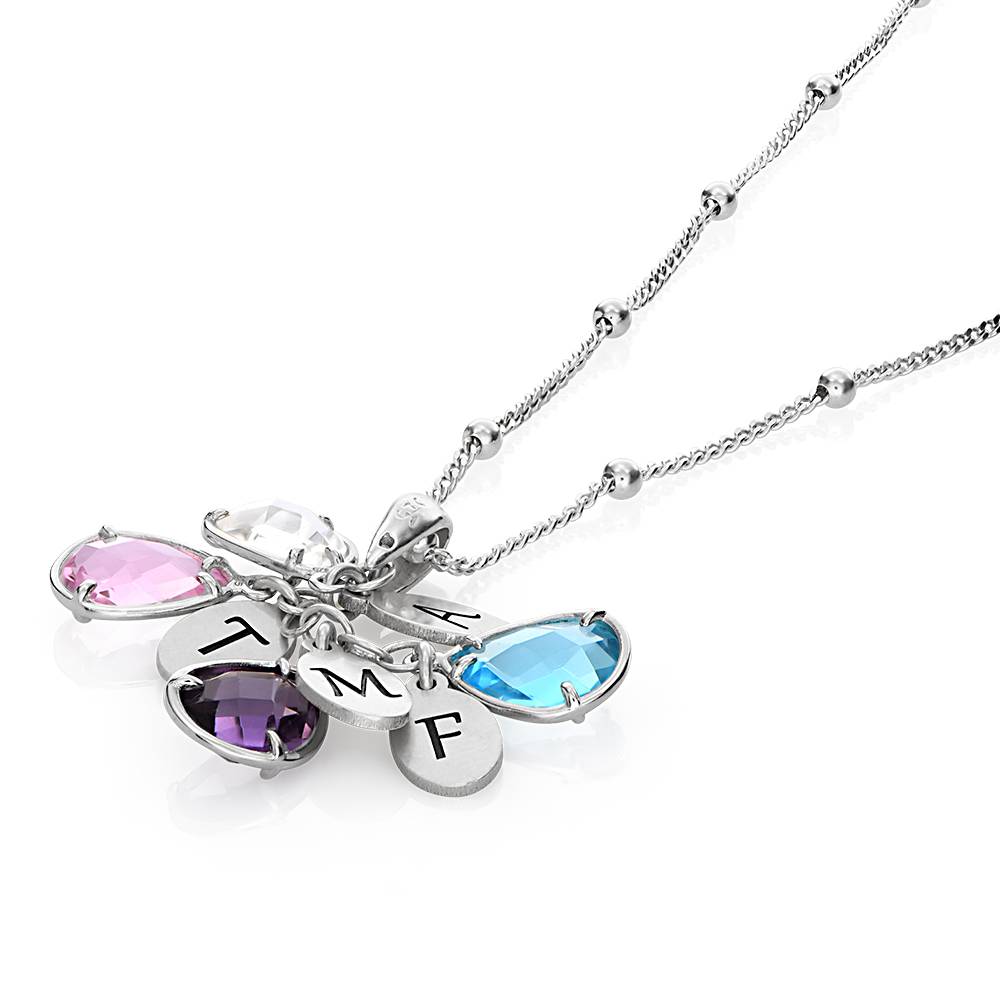 Collar Colgante con Iniciales y Piedra de Nacimiento para Mamá en Plata-5 Collar Colgante con Iniciales y Piedra de Nacimiento para Mamá en Plata-5 foto de producto