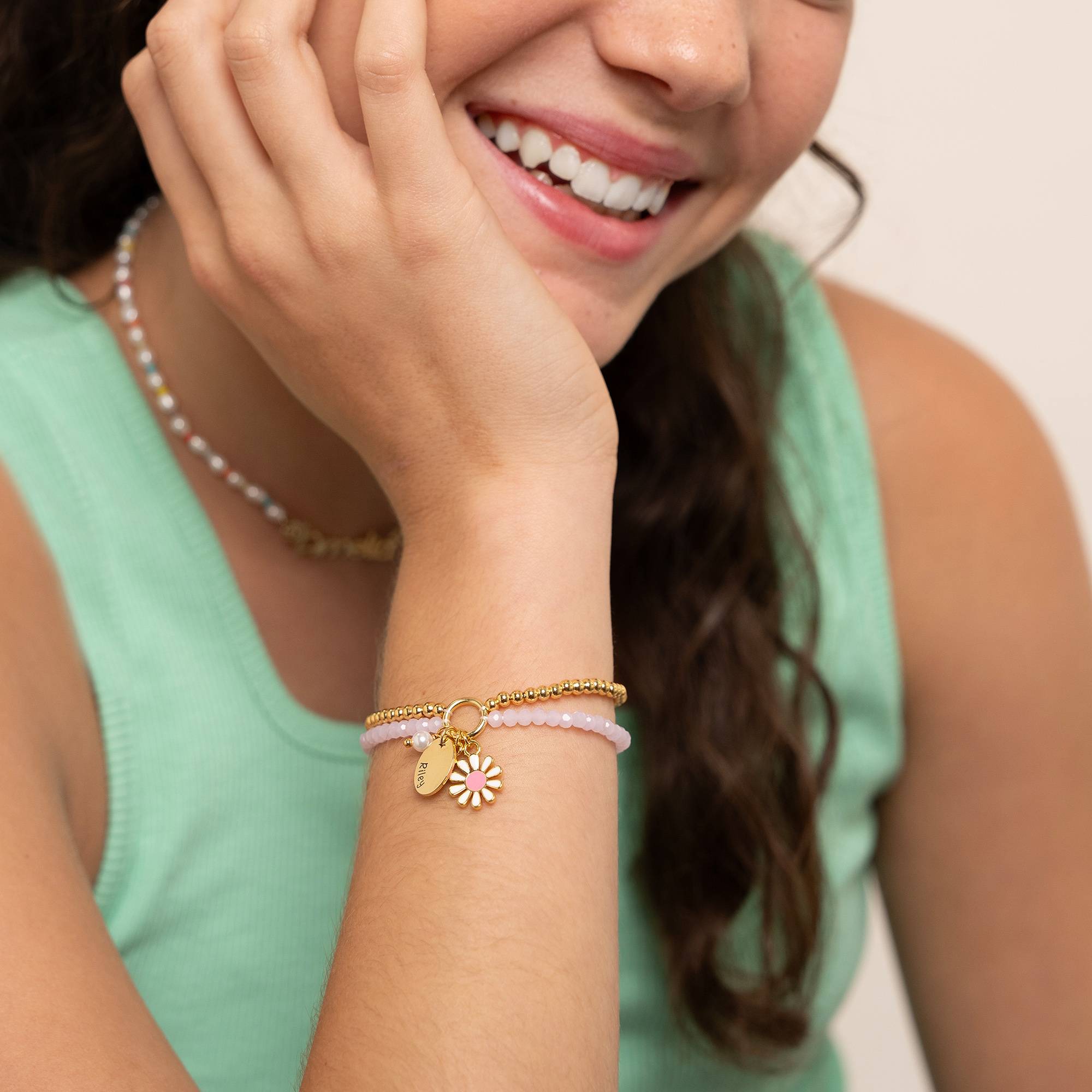 Pulsera con Nombre Daisygirl en Latón Chapado en Oro de-1 Pulsera con Nombre Daisygirl en Latón Chapado en Oro de-1 foto de producto