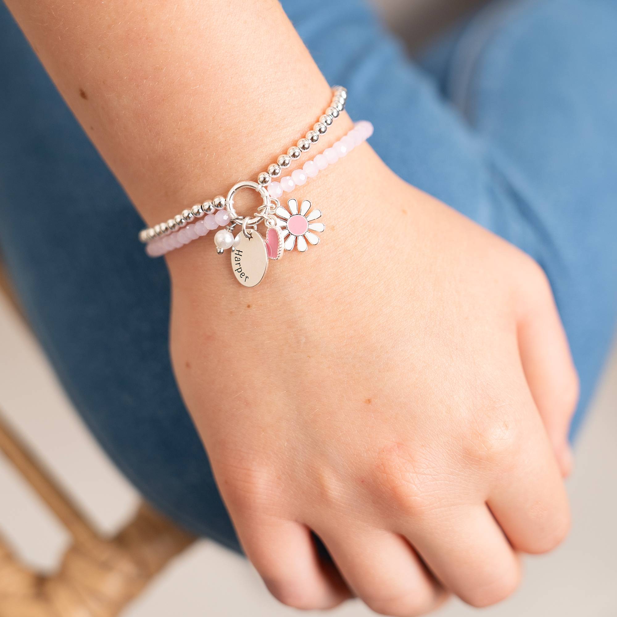 Pulsera con Nombre Daisygirl en Plata Esterlina-2 Pulsera con Nombre Daisygirl en Plata Esterlina-2 foto de producto