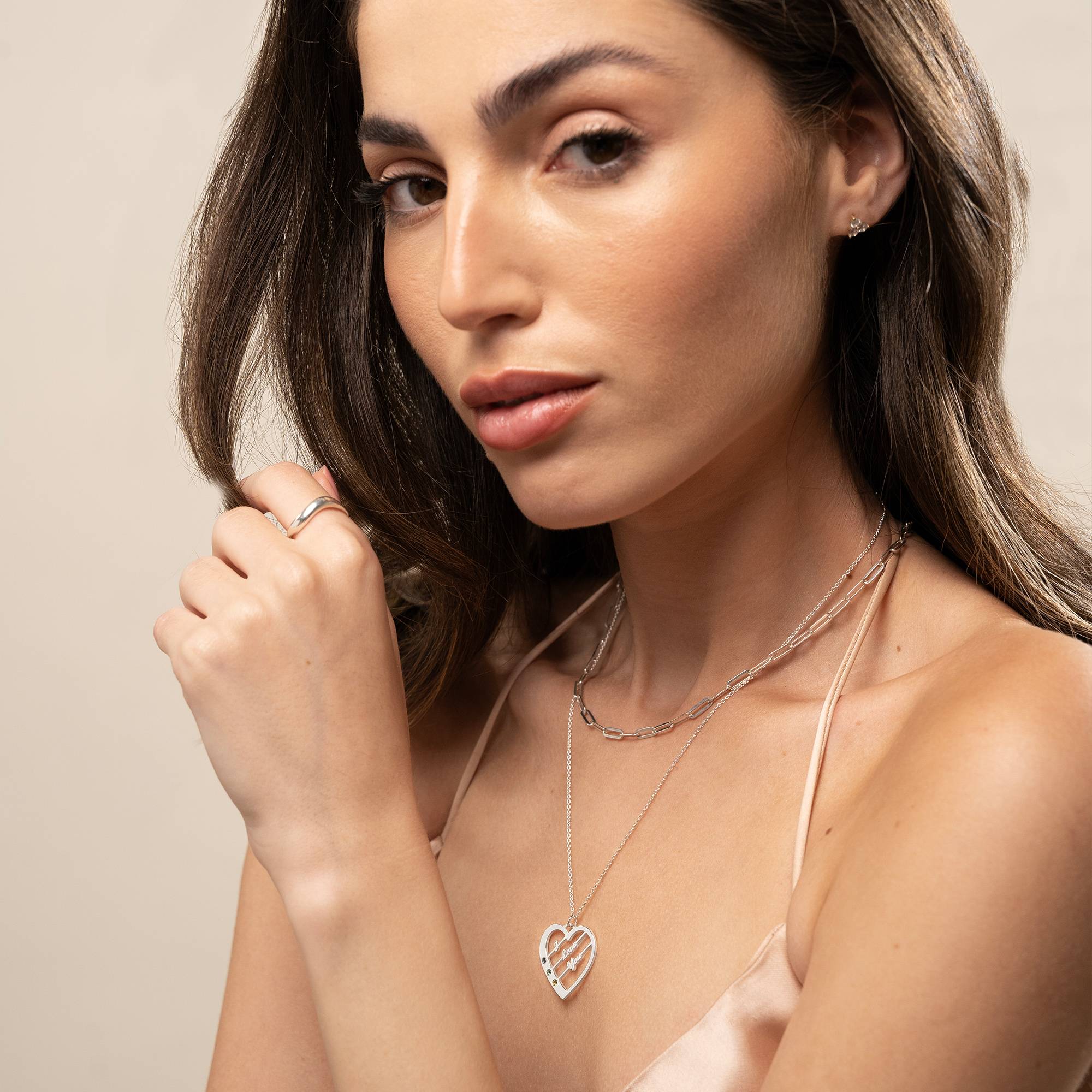 Collar de Corazón Ella con Nombres y Piedras de Nacimiento en Plata-3 foto de producto
