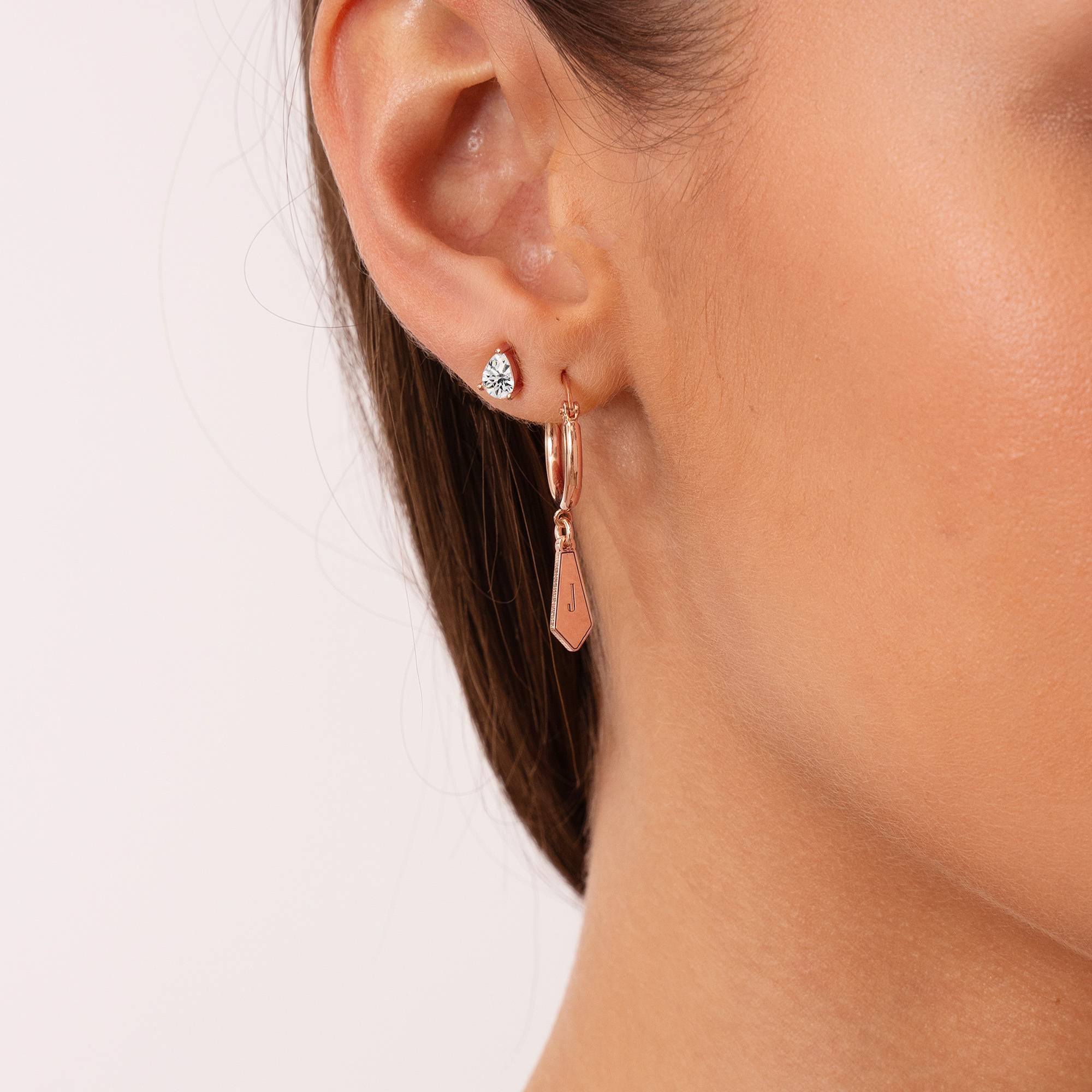 Pendientes Gia con Dijes de Inicial en Chapa de Oro Rosa-2 foto de producto