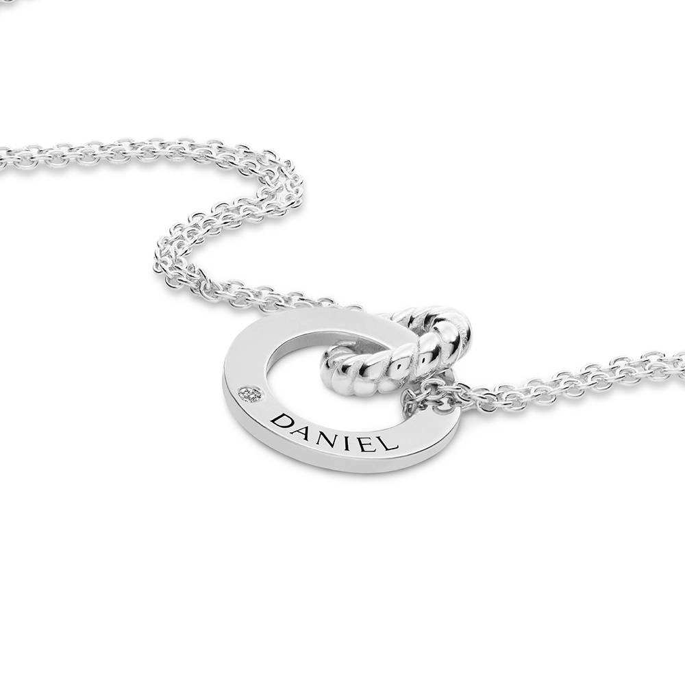 Collar Grace Círculos Interconectados con Diamante en Plata Esterlina-5 Collar Grace Círculos Interconectados con Diamante en Plata Esterlina-5 foto de producto