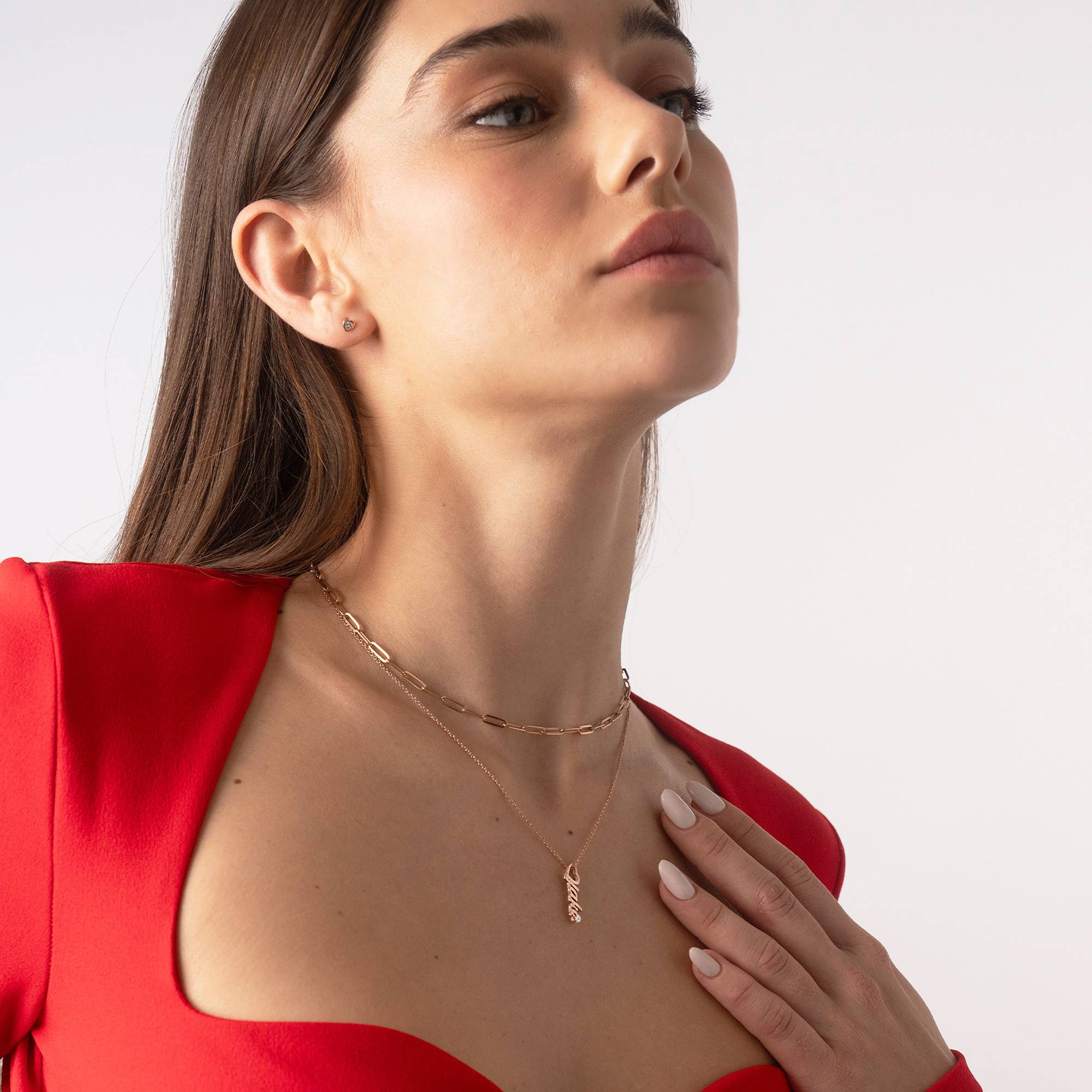 Collar con Nombre Vertical y Colgante de Corazón con 0.05ct Diamante en Chapa de Oro Rosa-5 Collar con Nombre Vertical y Colgante de Corazón con 0.05ct Diamante en Chapa de Oro Rosa-5 foto de producto