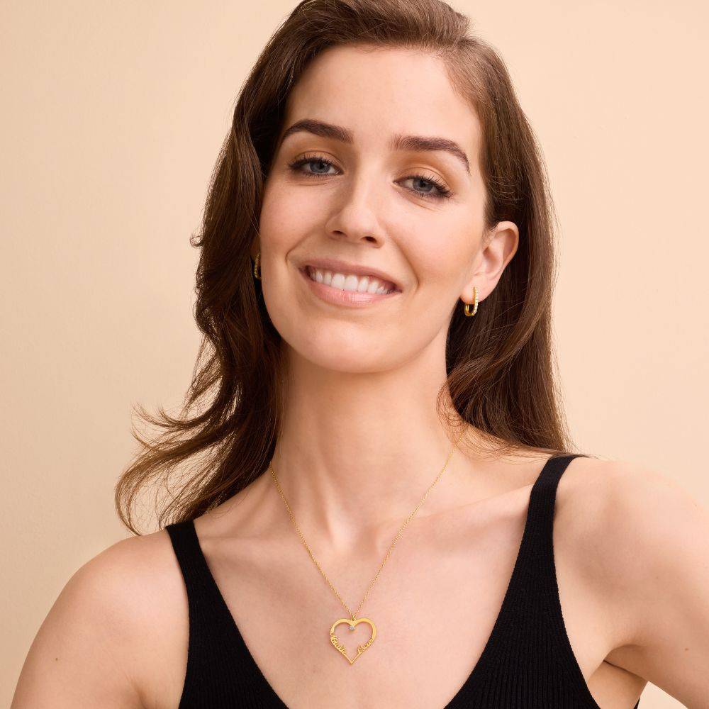 Collar de Contorno de Corazón con Dos Nombres con 0.05ct Diamante en Vermeil de Oro-4 foto de producto