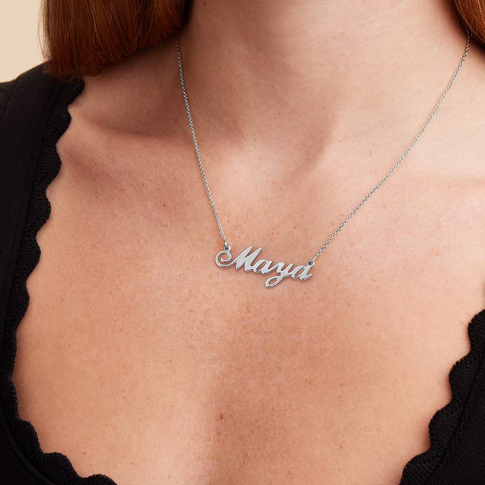 Collar con Nombre Hollywood Pequeño en Plata Esterlina-3 foto de producto