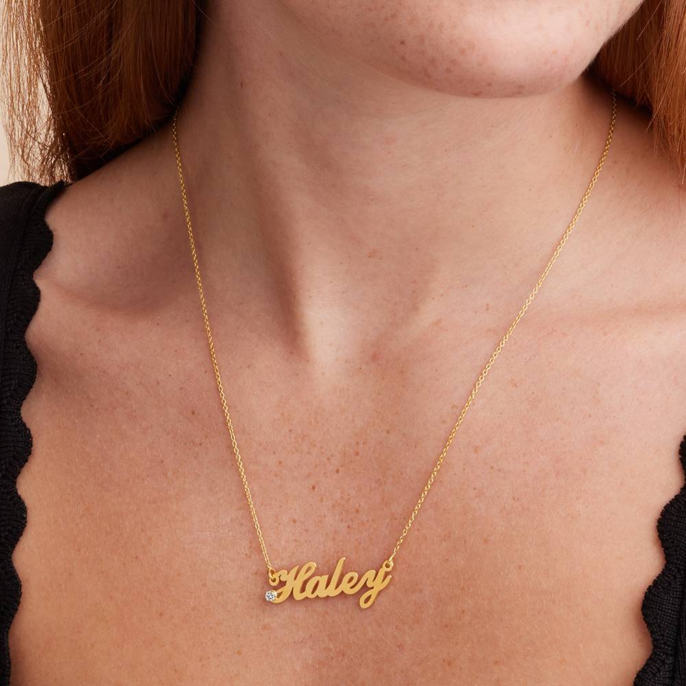 Collar con Nombre Hollywood Pequeño con 0.05ct Diamante en Vermeil de Oro-4 foto de producto