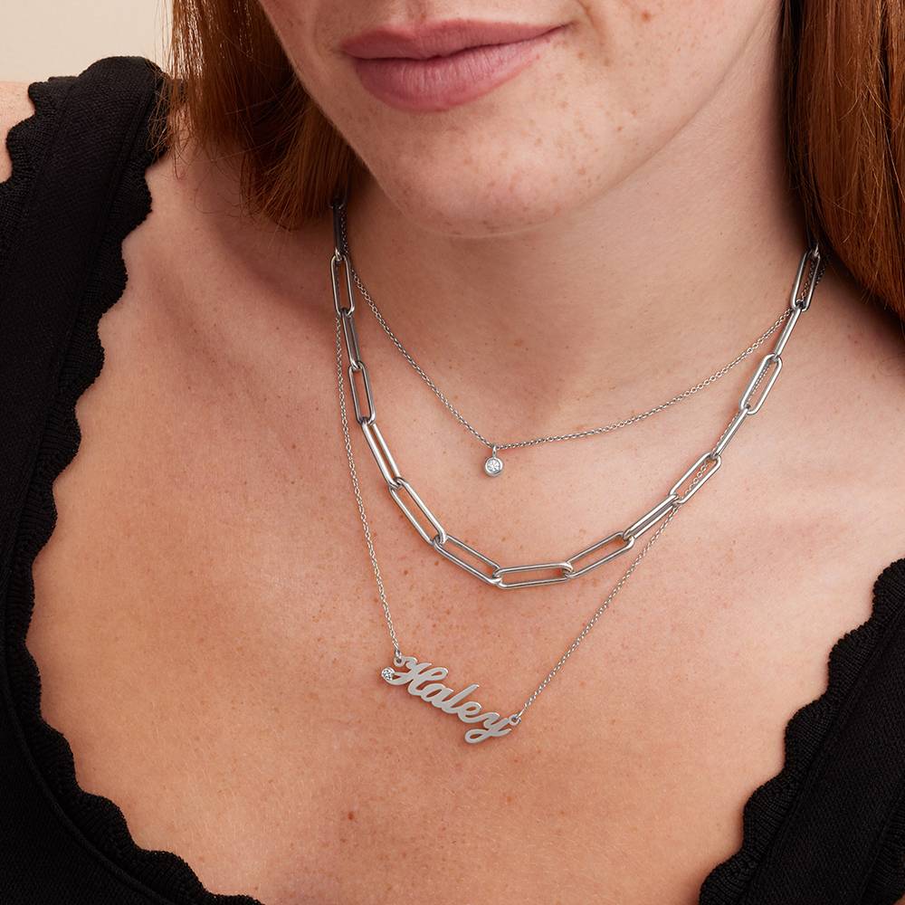 Collar con Nombre Hollywood Pequeño con 0.05ct Diamante en Plata Esterlina-4 foto de producto