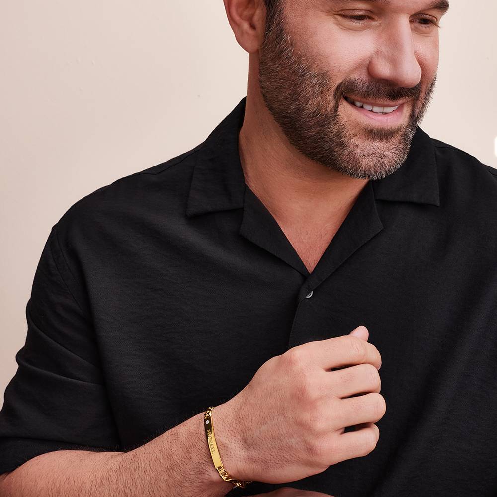 Pulsera con Identificación Estilo Amigo para Hombres con Diamante en Baño de Oro-3 foto de producto