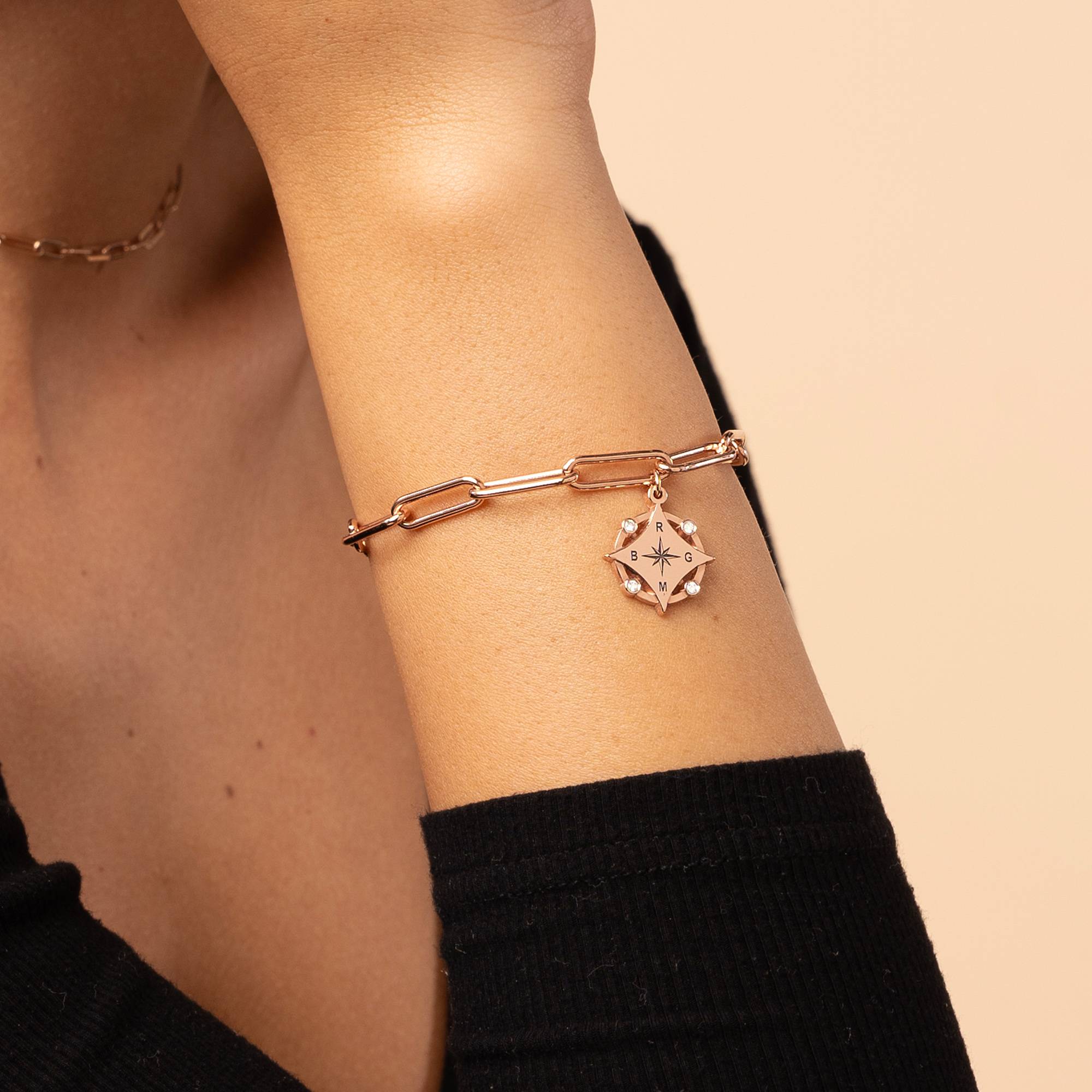 Pulsera de Brújula con Inicial Kaia y Diamantes en Chapa de Oro Rosa-3 foto de producto