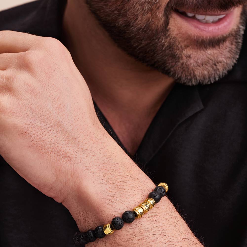 Pulsera de Lava para Hombres con Cuentas Grabadas en Chapa de Oro-5 foto de producto
