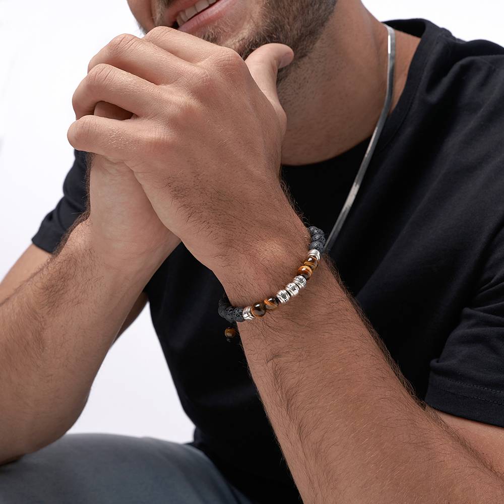 Pulsera de Lava y Ojo de Tigre para Hombres con Cuentas Grabadas en Plata-2 foto de producto