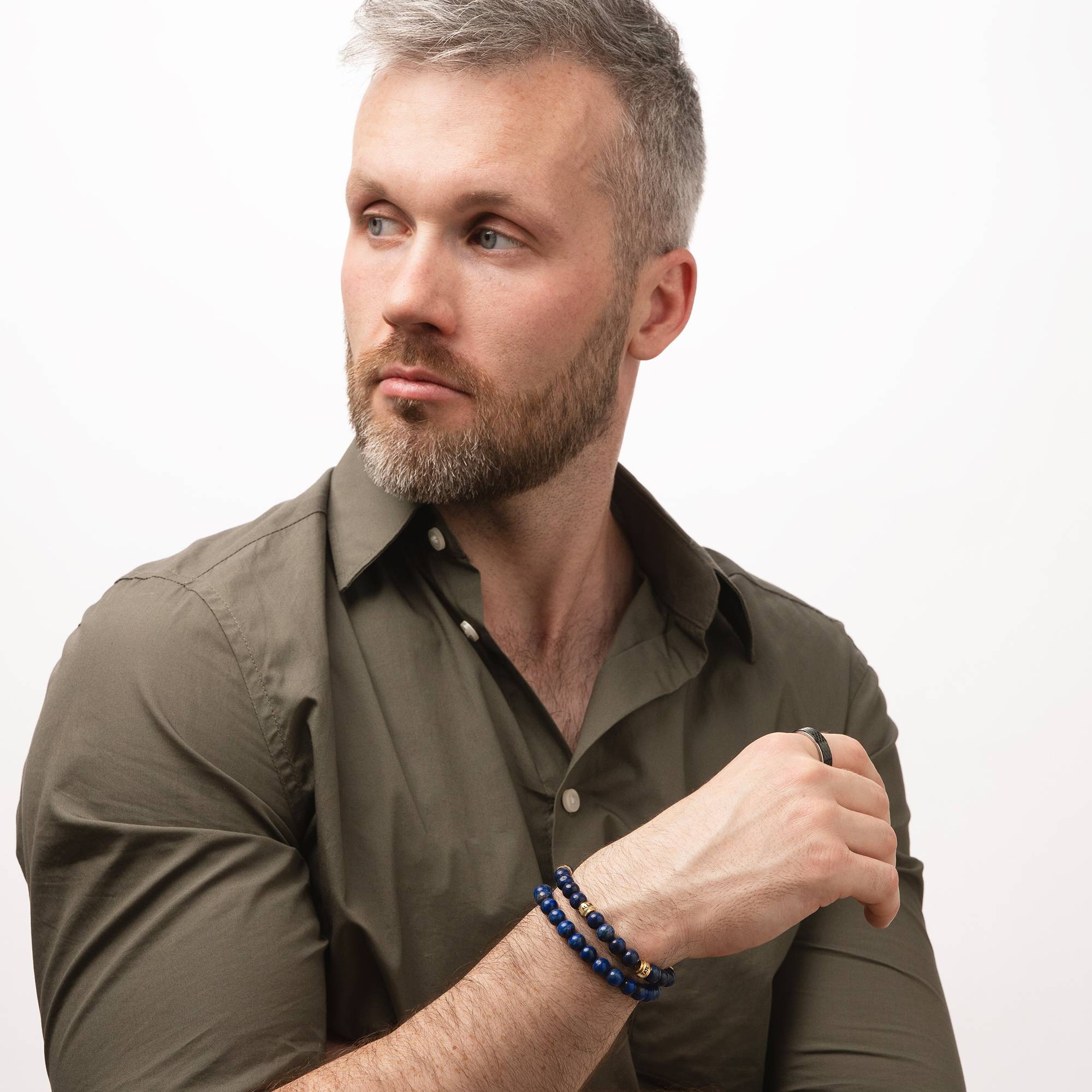 Pulsera Personalizada Leo con Piedras Lapislázuli para Hombre en Baño de Oro-4 foto de producto