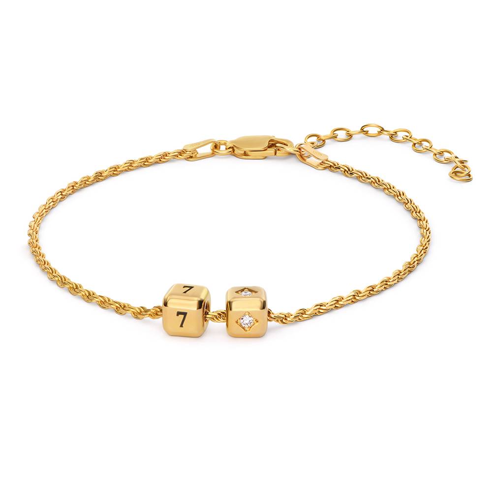 Pulsera de Cubos con Inicial Pequeños Amores en Chapa de Oro con Diamante de 0.08 CT-1 foto de producto
