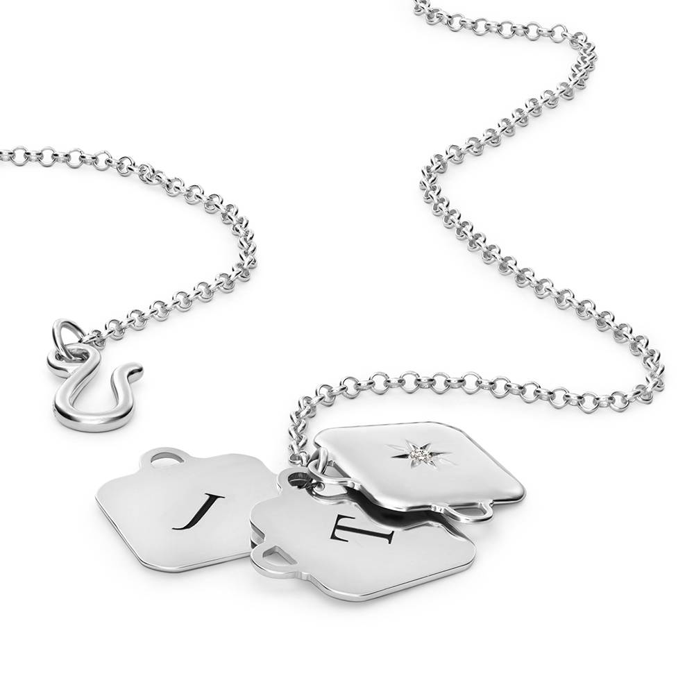 Collar Relicario con Iniciales Hecho para Atesorar en Plata-3 foto de producto