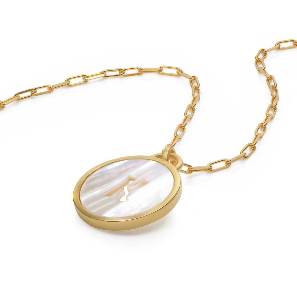 Collar Inicial Madre Perla en Vermeil de Oro-1 Collar Inicial Madre Perla en Vermeil de Oro-1 foto de producto