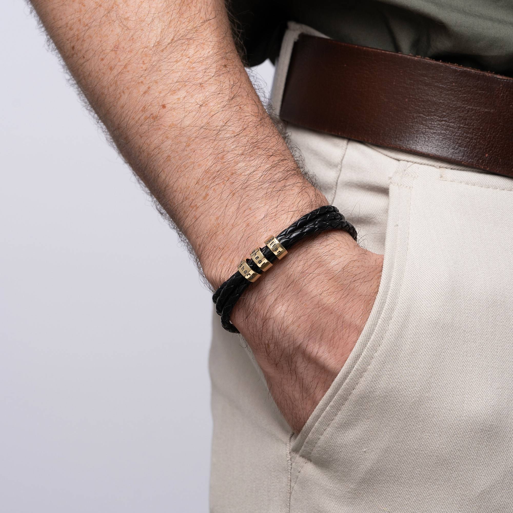 Pulsera de Cuero Negro Trenzado Navigator con Cuentas Grabadas en Oro Sólido 14K-3 foto de producto