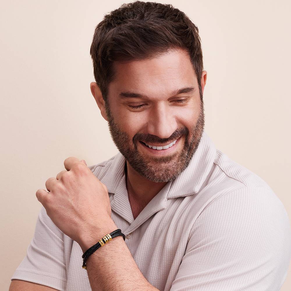 Pulsera de Cuero Negro Trenzado Navigator con Cuentas Grabadas en Baño de Oro-2 foto de producto