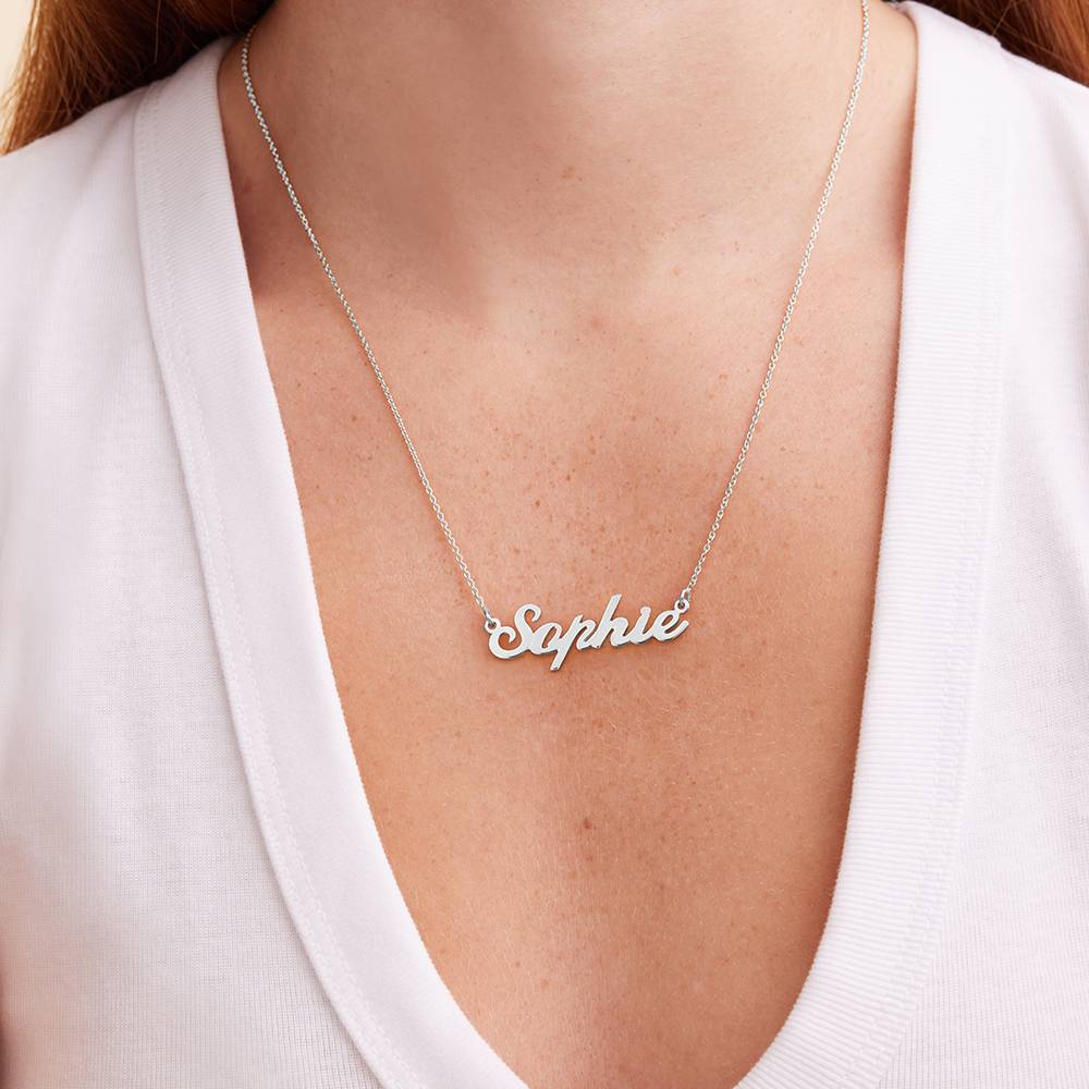Collar con Nombre Cocktail Clásico en Plata-4 Collar con Nombre Cocktail Clásico en Plata-4 foto de producto