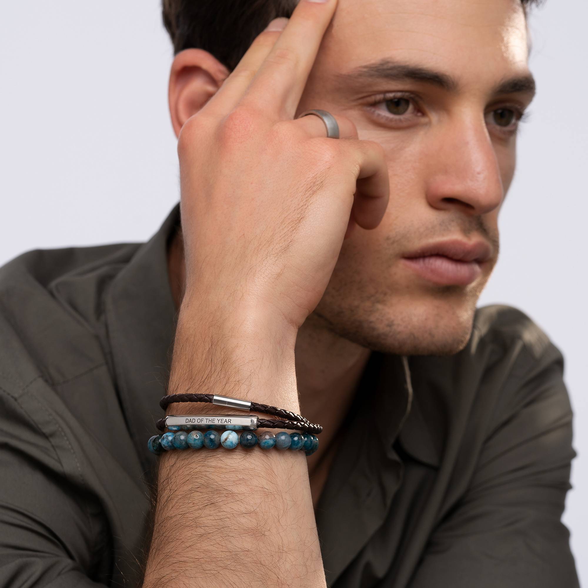 Pulsera Personalizada para Hombre con Doble Cordón de Cuero Trenzado Marrón-1 foto de producto