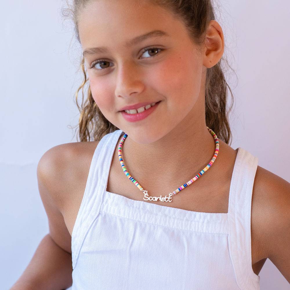 Collar con Nombre de Niña con Cuentas de Mágica Arcoíris en Plata-2 Collar con Nombre de Niña con Cuentas de Mágica Arcoíris en Plata-2 foto de producto