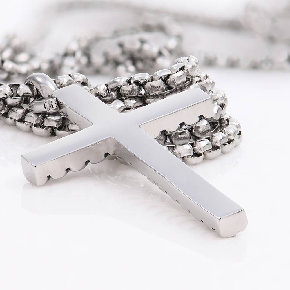 Collar de Cruz Semipreciosa Texturizada para Hombre en Acero Inoxidable-1 foto de producto