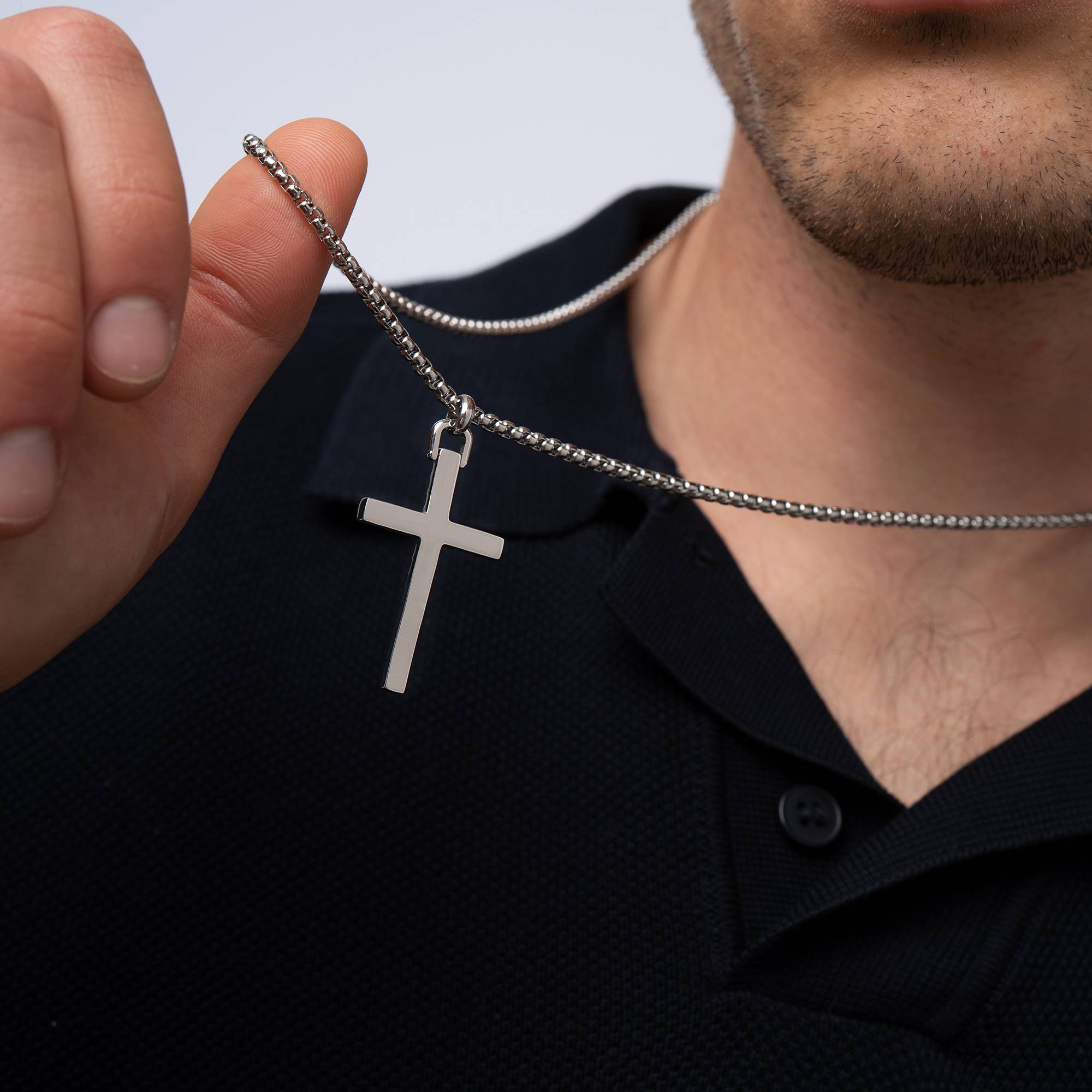 Collar de Cruz Semipreciosa Texturizada para Hombre en Acero Inoxidable-8 foto de producto