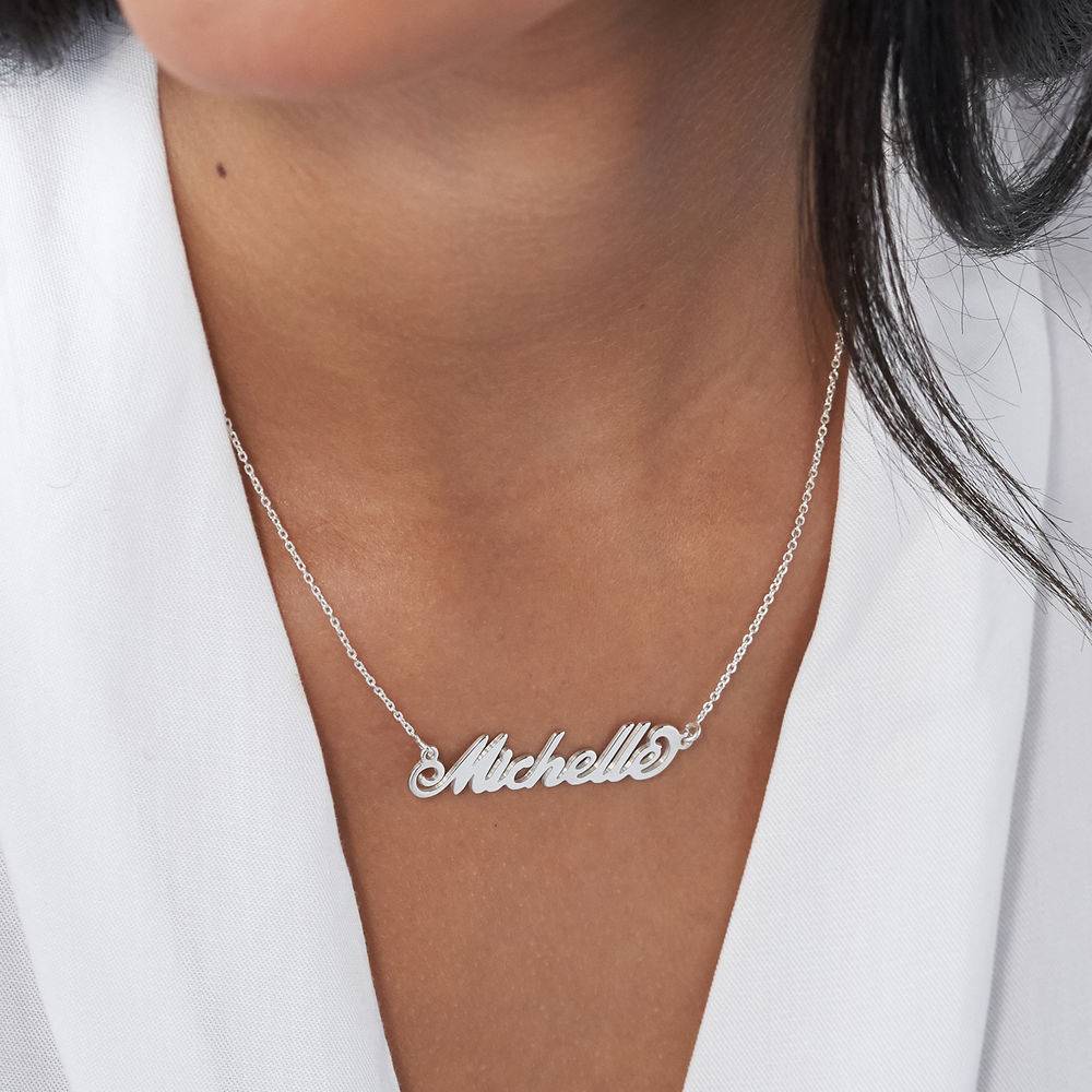 Collar con Nombre Carrie Pequeño en Plata-2 Collar con Nombre Carrie Pequeño en Plata-2 foto de producto