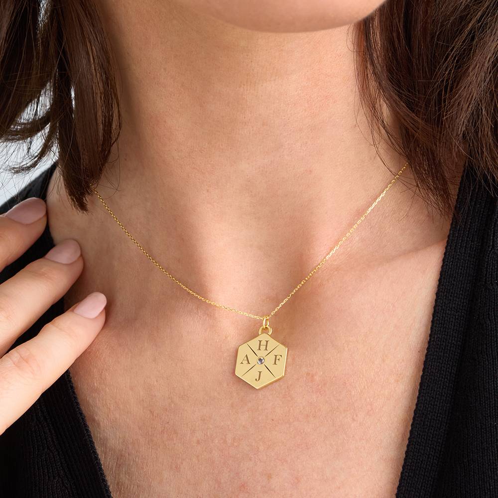 Collar con Inicial Pequeña Hasta las Estrellas en Oro Amarillo Macizo 10K-1 foto de producto