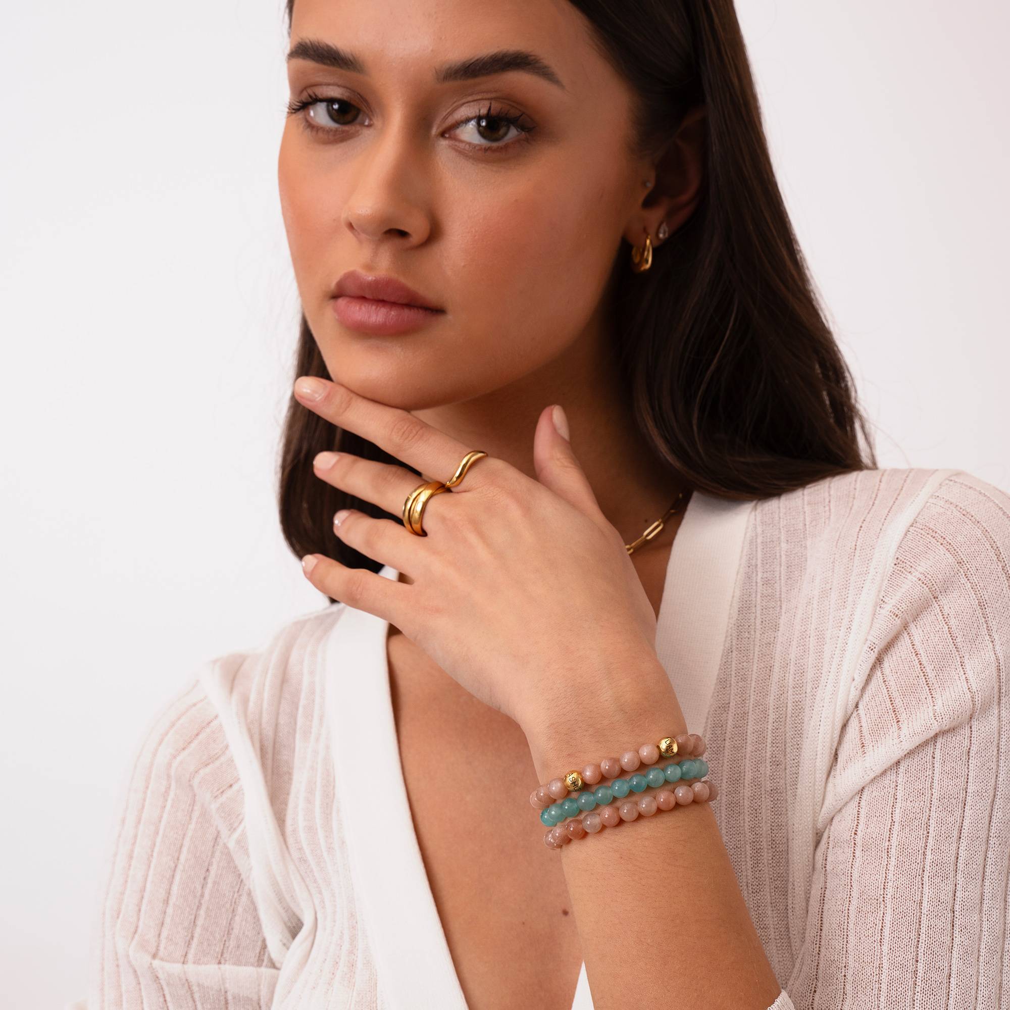 Pulsera Balance con Cuentas Semipreciosas de Piedra del Sol en Baño de Oro-3 foto de producto
