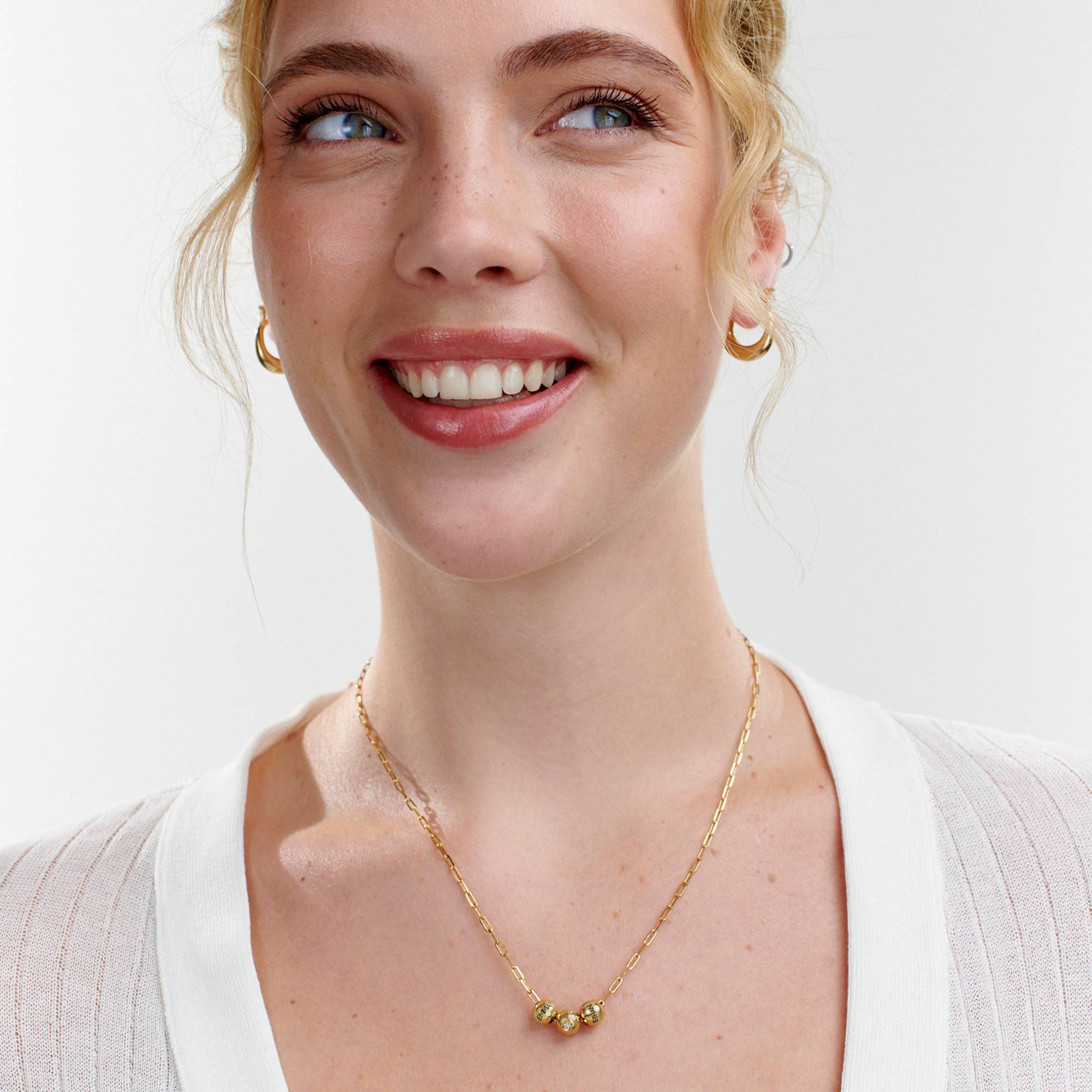Collar de Eslabones Balance y Diamante de 0.08ct en Chapa de Oro-3 foto de producto