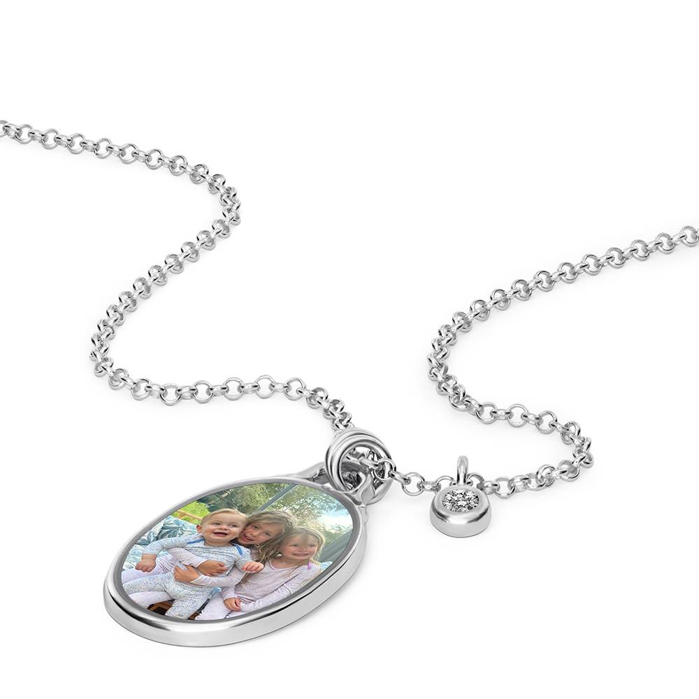 Collar Ovalado con Foto Recuérdame en Plata con Diamante de 0.10 CT-3 foto de producto