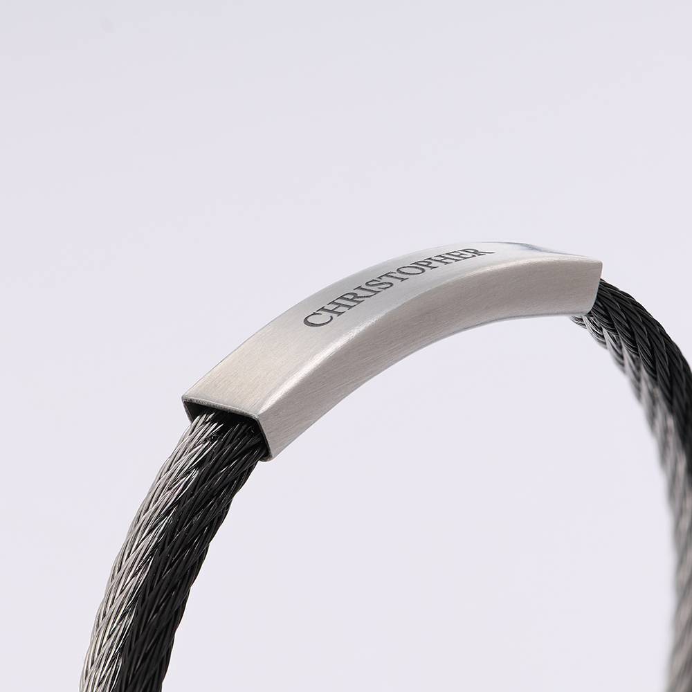 Pulsera de Dos Tonos Personalizada The Leader para Hombre en Acero Inoxidable-2 Pulsera de Dos Tonos Personalizada The Leader para Hombre en Acero Inoxidable-2 foto de producto