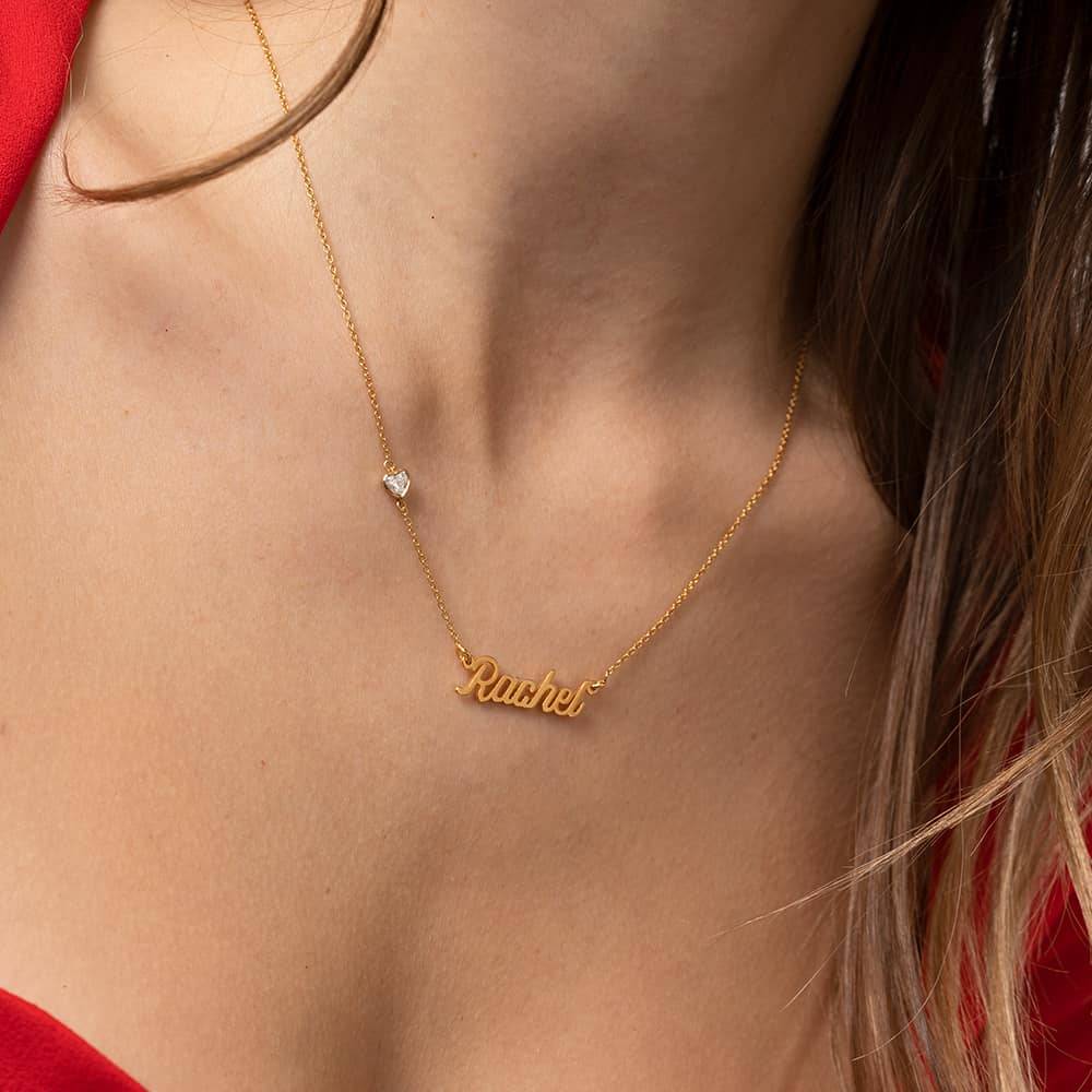Collar con Nombre Twirl Script con Diamante en Forma de Corazón en Vermeil de Oro-2 foto de producto