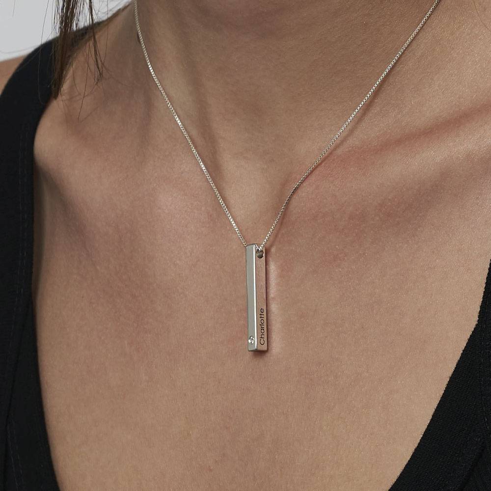 Collar de Barra Totem en 3D con Diamante en Plata Esterlina-2 foto de producto