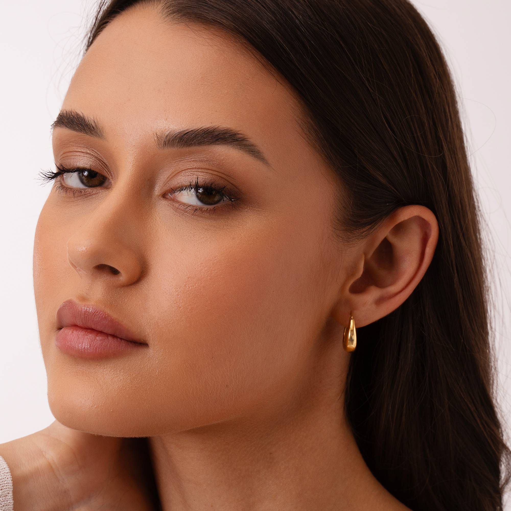 Vienna Pendientes en Forma de Lágrima en Vermeil de Oro-2 Vienna Pendientes en Forma de Lágrima en Vermeil de Oro-2 foto de producto