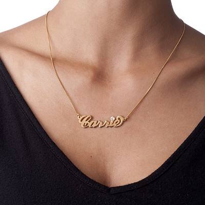 Collar con Nombre Carrie con Piedra de Nacimiento en Baño de Oro-2 Collar con Nombre Carrie con Piedra de Nacimiento en Baño de Oro-2 foto de producto